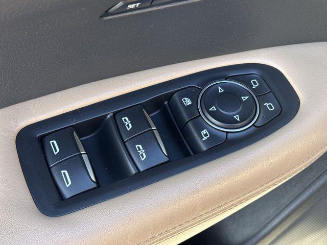 used 2022 Cadillac XT6 car, priced at $32,897