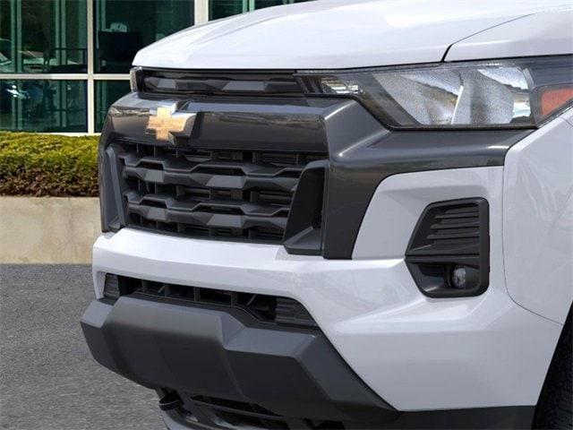 new 2024 Chevrolet Colorado car, priced at $37,815