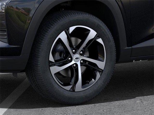 new 2025 Chevrolet Trax car, priced at $29,495