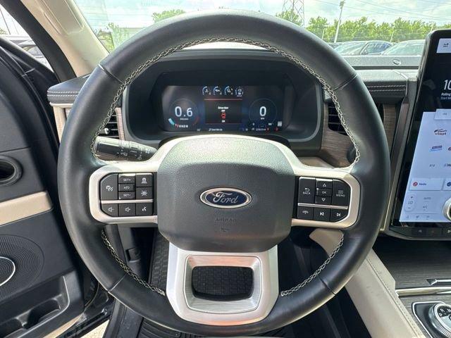 used 2024 Ford Expedition car, priced at $62,597