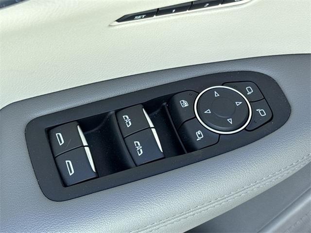 used 2024 Cadillac XT6 car, priced at $49,199