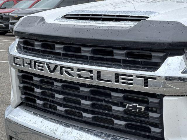 used 2022 Chevrolet Silverado 2500 car, priced at $45,998
