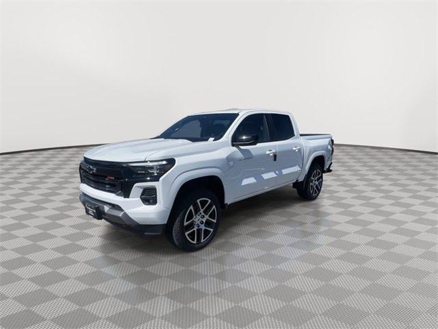 new 2024 Chevrolet Colorado car, priced at $45,680