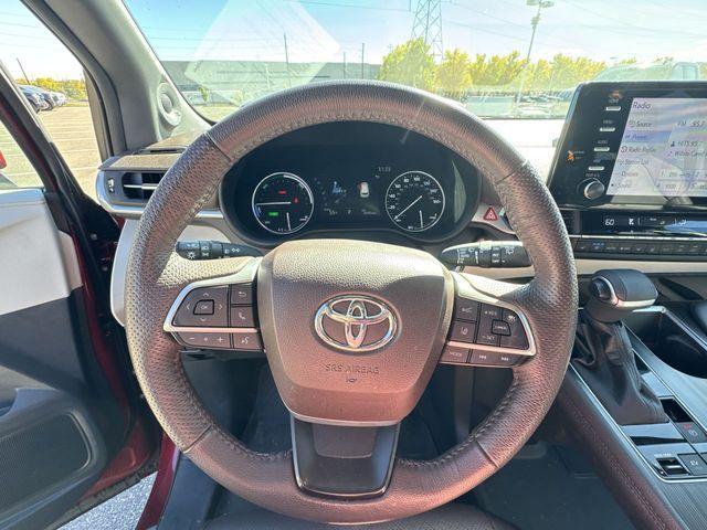 used 2022 Toyota Sienna car, priced at $51,199