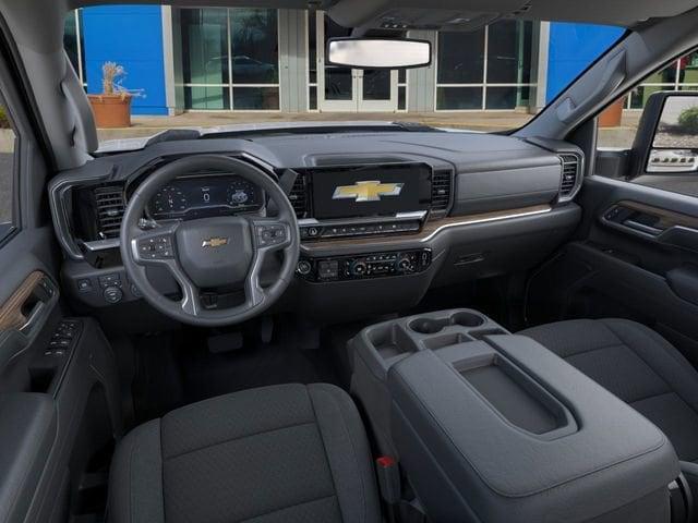 new 2025 Chevrolet Silverado 3500 car, priced at $72,620
