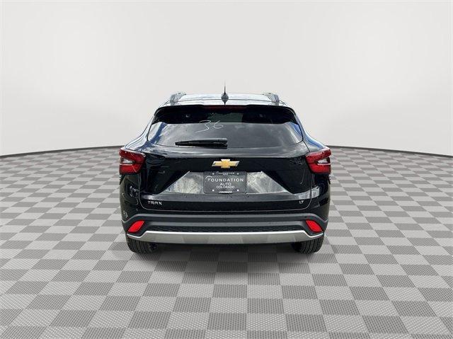 new 2025 Chevrolet Trax car, priced at $25,335