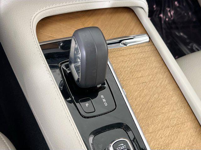 used 2022 Volvo XC90 Recharge Plug-In Hybrid car, priced at $40,175