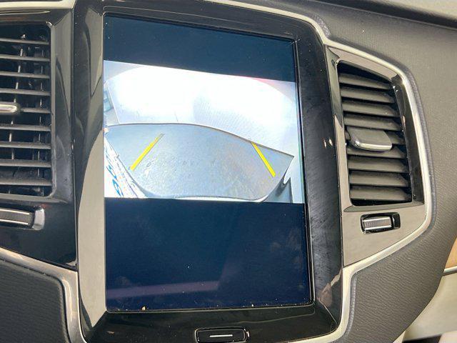 used 2022 Volvo XC90 Recharge Plug-In Hybrid car, priced at $40,175