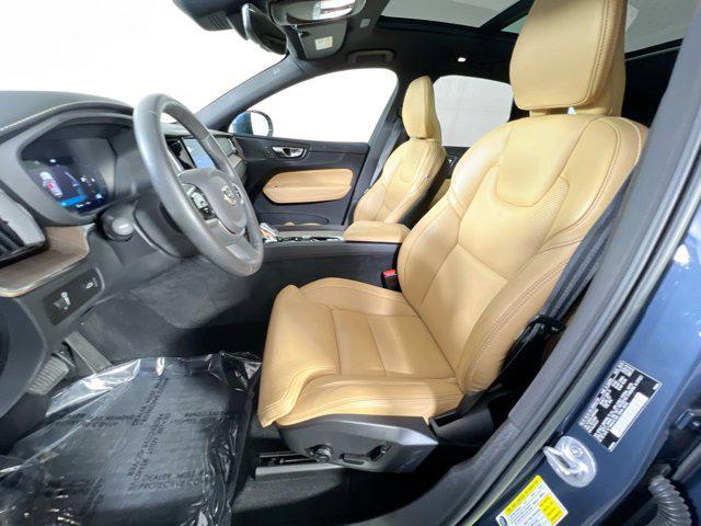 used 2022 Volvo XC60 car, priced at $41,527