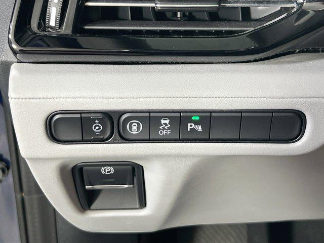 used 2023 Acura MDX car, priced at $44,995