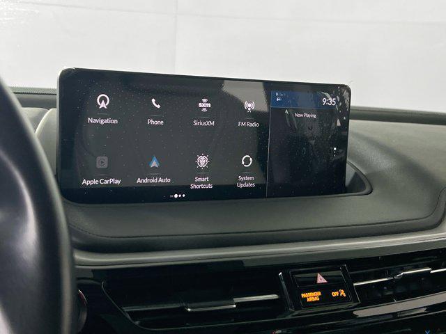 used 2023 Acura MDX car, priced at $44,995