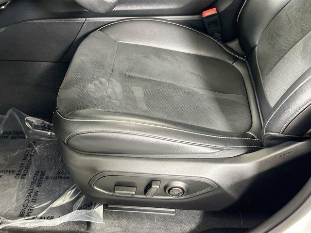 used 2023 Jeep Grand Cherokee car, priced at $35,489