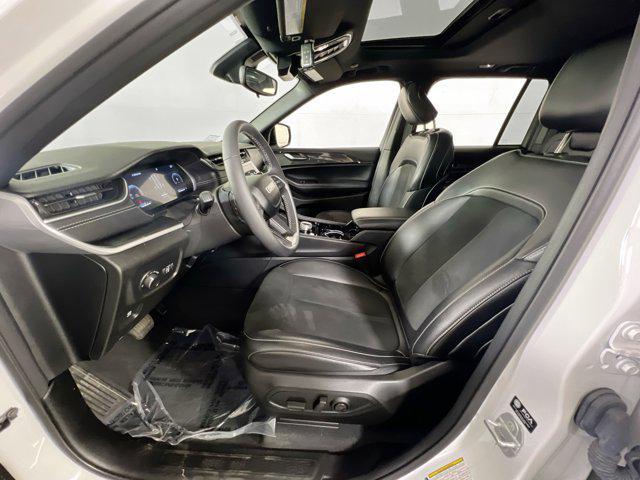 used 2023 Jeep Grand Cherokee car, priced at $35,489