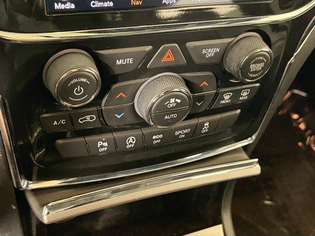 used 2022 Jeep Grand Cherokee car, priced at $28,994