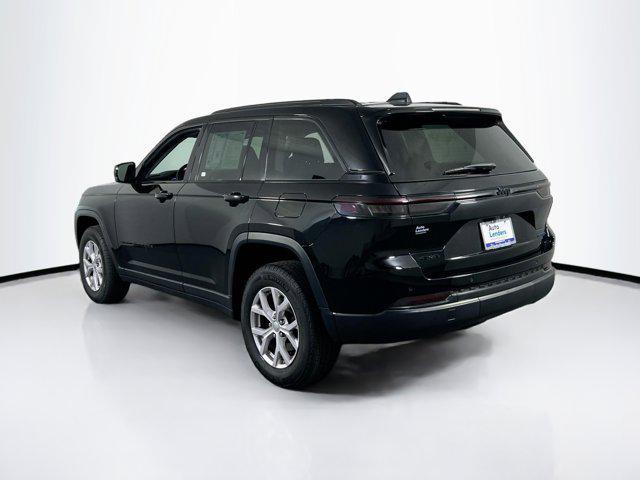 used 2022 Jeep Grand Cherokee car, priced at $33,574