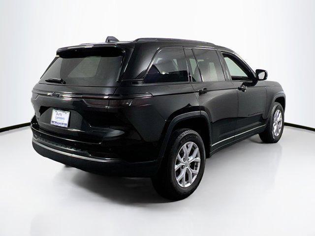 used 2022 Jeep Grand Cherokee car, priced at $33,574