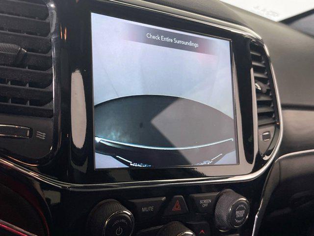 used 2022 Jeep Grand Cherokee car, priced at $28,559