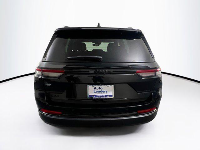 used 2022 Jeep Grand Cherokee car, priced at $29,641
