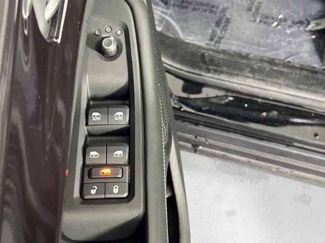 used 2022 Jeep Grand Cherokee car, priced at $29,641