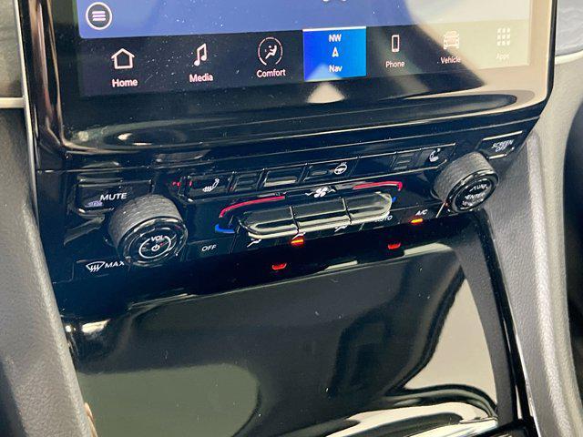 used 2022 Jeep Grand Cherokee car, priced at $34,869