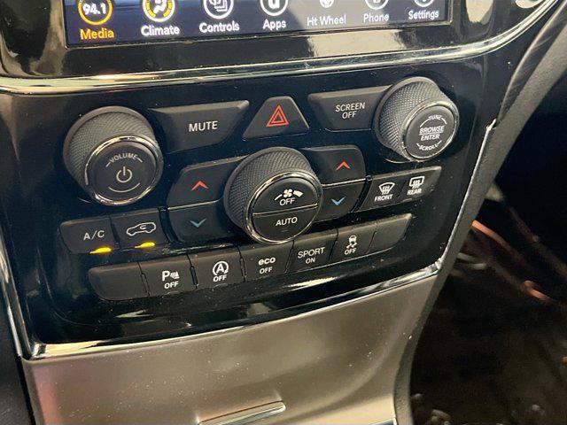 used 2022 Jeep Grand Cherokee car, priced at $31,621