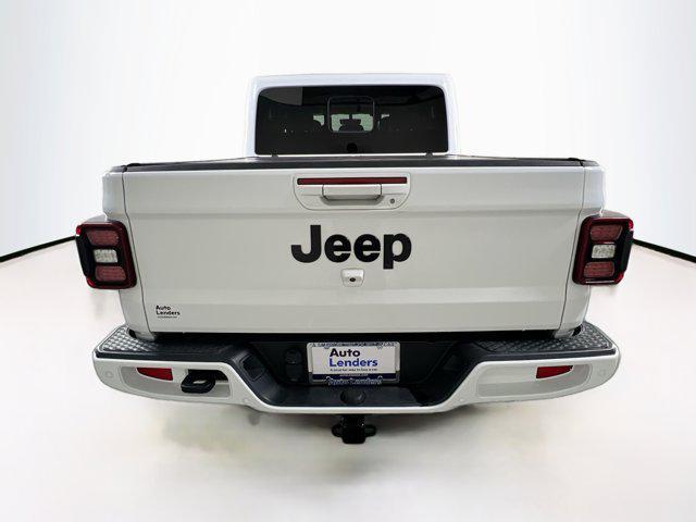 used 2021 Jeep Gladiator car, priced at $37,458