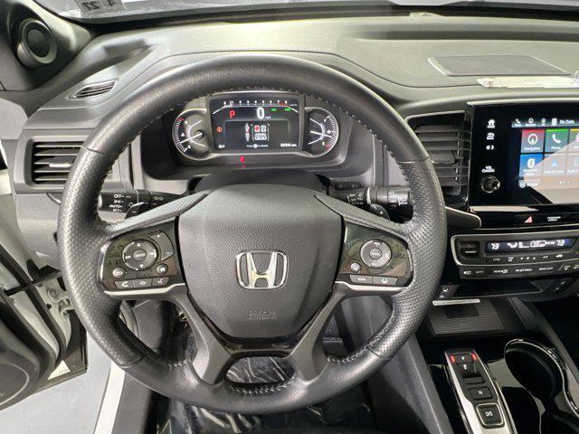 used 2022 Honda Passport car, priced at $34,236