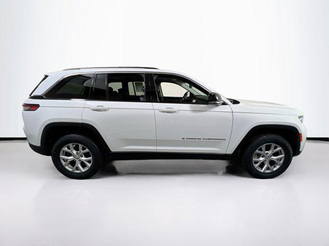 used 2022 Jeep Grand Cherokee car, priced at $33,256