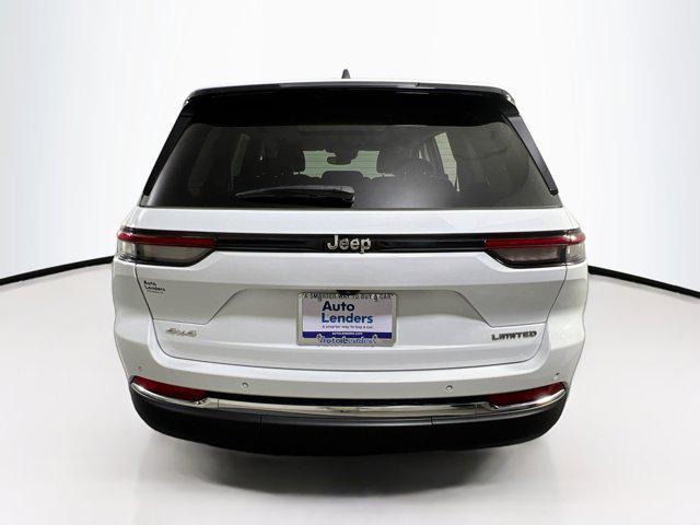 used 2022 Jeep Grand Cherokee car, priced at $33,256