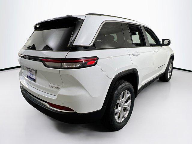 used 2022 Jeep Grand Cherokee car, priced at $33,256