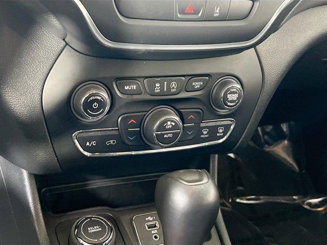 used 2022 Jeep Cherokee car, priced at $22,862