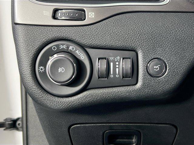 used 2022 Jeep Cherokee car, priced at $22,862