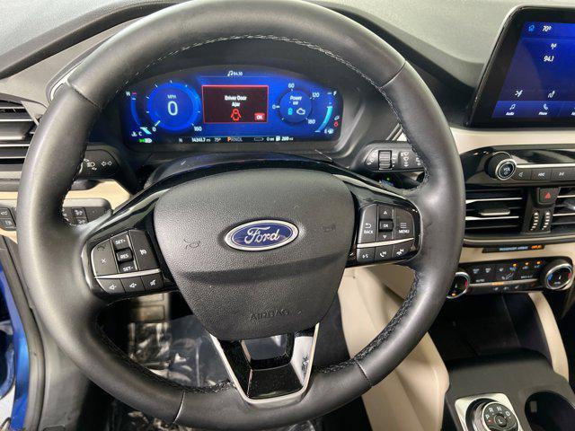 used 2022 Ford Escape car, priced at $25,629