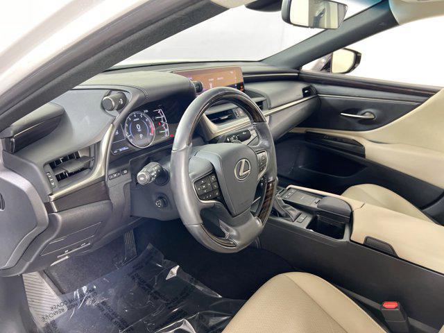 used 2019 Lexus ES 350 car, priced at $32,830