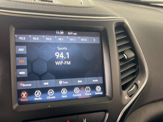 used 2021 Jeep Cherokee car, priced at $24,025