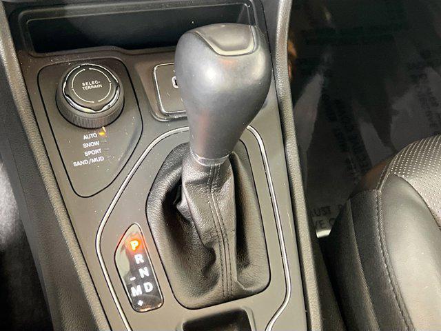 used 2021 Jeep Cherokee car, priced at $24,025