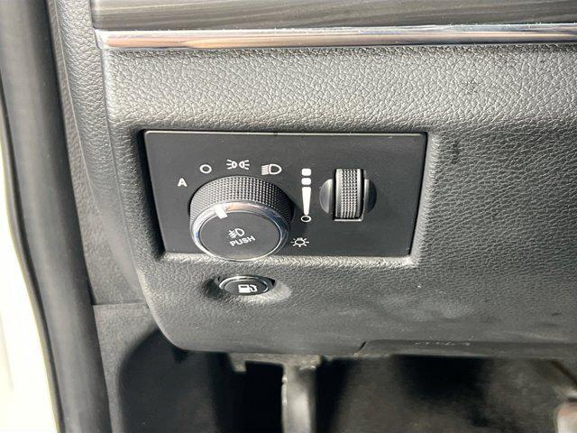 used 2022 Jeep Grand Cherokee car, priced at $24,751