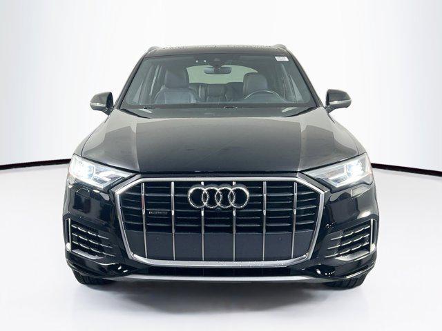 used 2020 Audi Q7 car, priced at $31,480