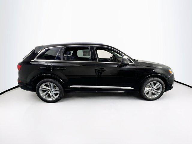 used 2020 Audi Q7 car, priced at $31,480