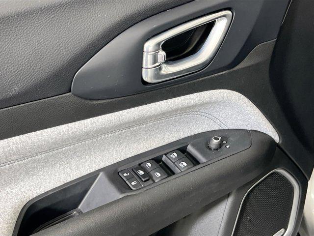 used 2022 Jeep Compass car, priced at $20,925