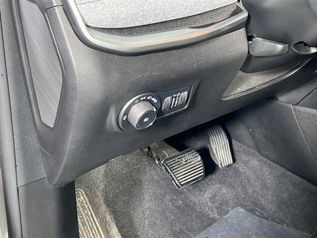 used 2022 Jeep Compass car, priced at $20,925