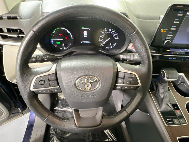 used 2021 Toyota Sienna car, priced at $39,231