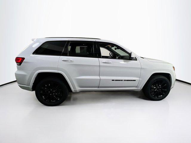 used 2022 Jeep Grand Cherokee car, priced at $28,866