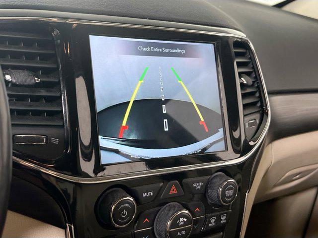 used 2022 Jeep Grand Cherokee car, priced at $22,915