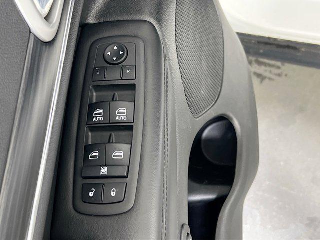 used 2022 Jeep Grand Cherokee car, priced at $26,847