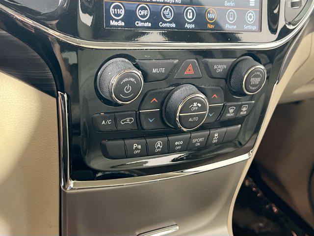 used 2022 Jeep Grand Cherokee car, priced at $25,091