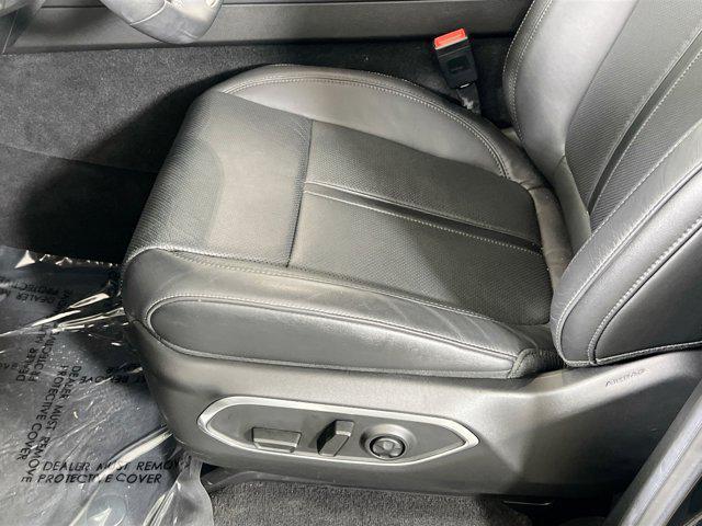 used 2022 Jeep Wagoneer car, priced at $49,908