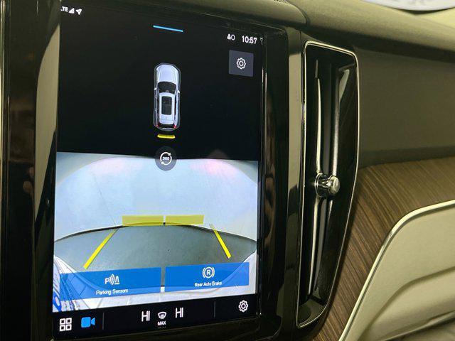 used 2022 Volvo XC60 car, priced at $29,656