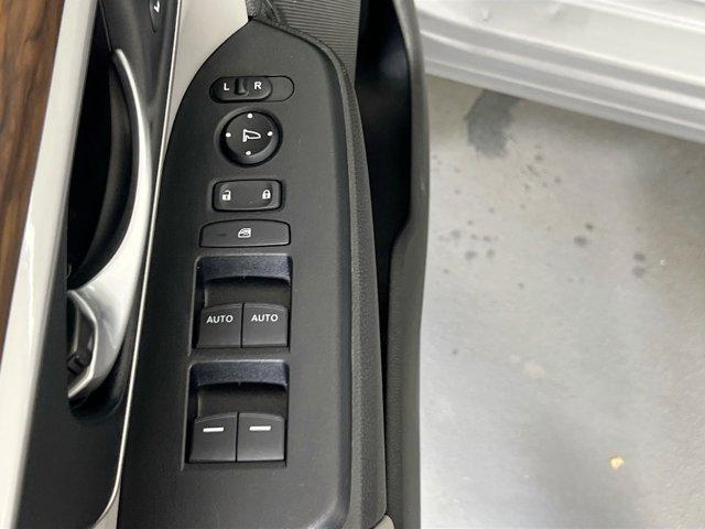 used 2022 Honda CR-V car, priced at $30,947
