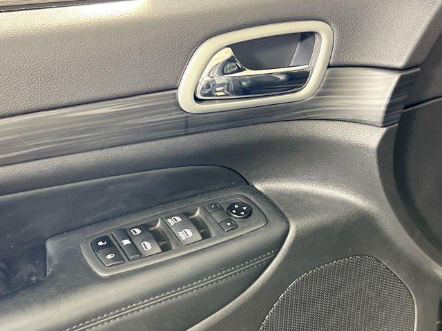 used 2021 Jeep Grand Cherokee car, priced at $27,960